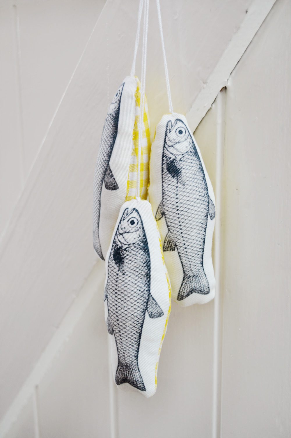 DIY hanging fish decor